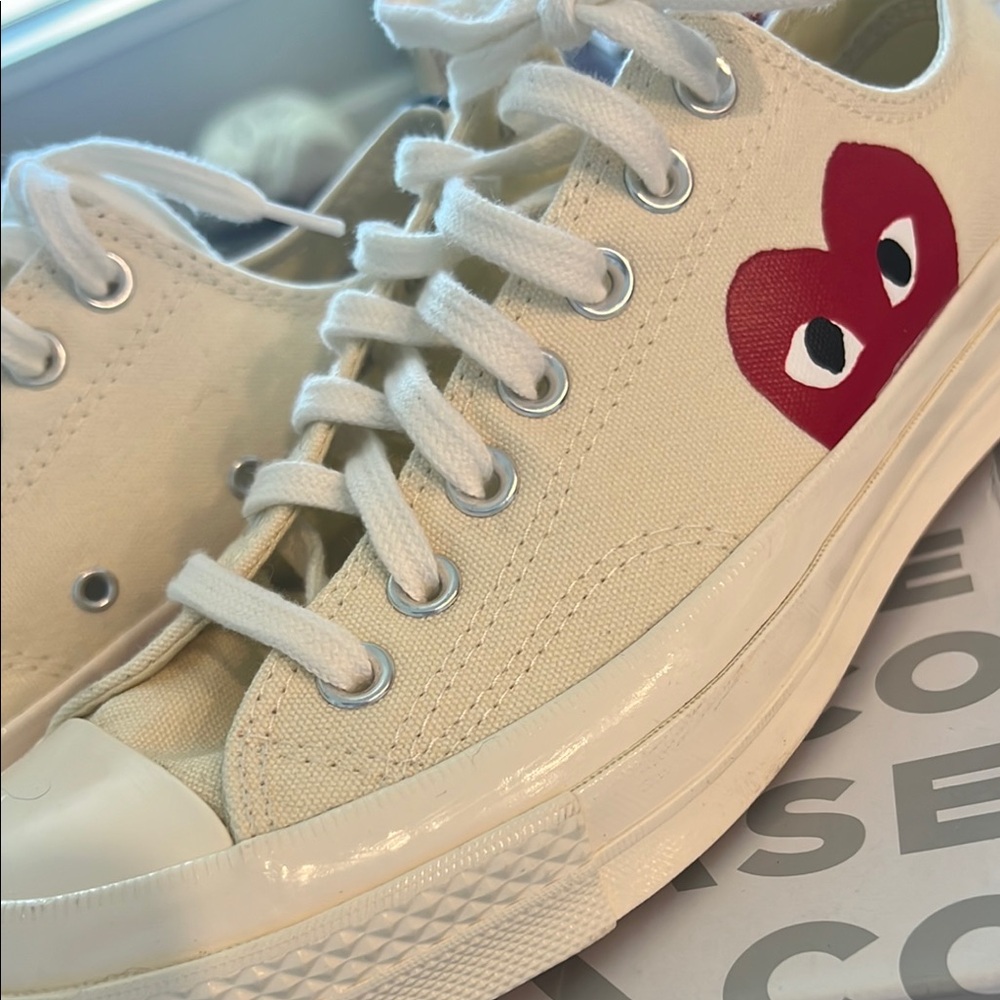 CONVERSE Comme des Garçons PLAY Chuck Taylor Hidden Heart  low top sneaker